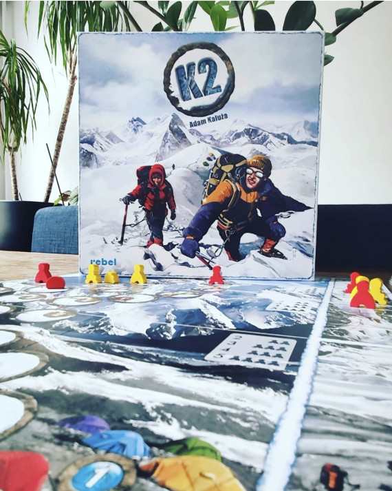 Drawn to Adventure Review - with Tom Vasel 